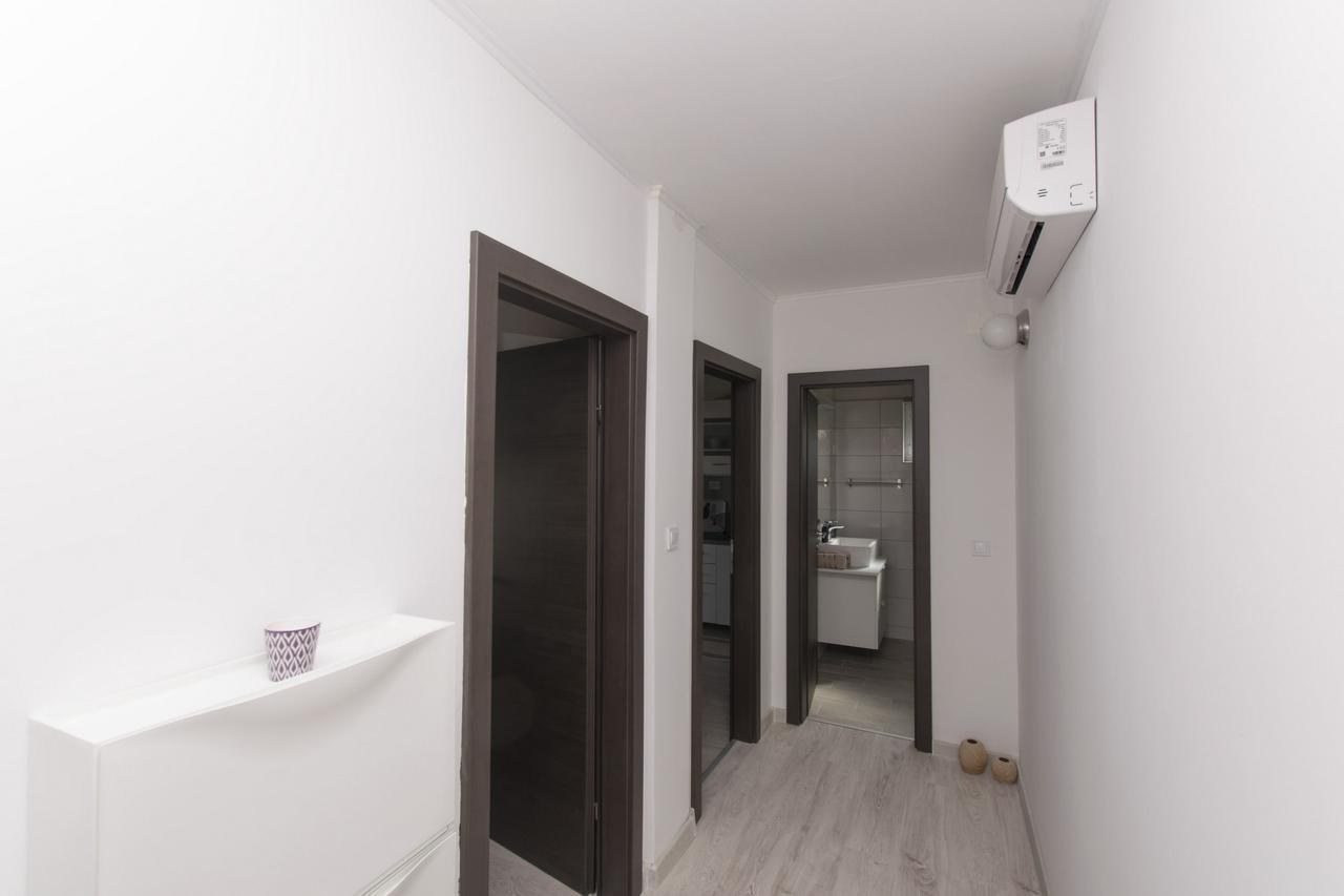 Apartments Branko Vodice Esterno foto