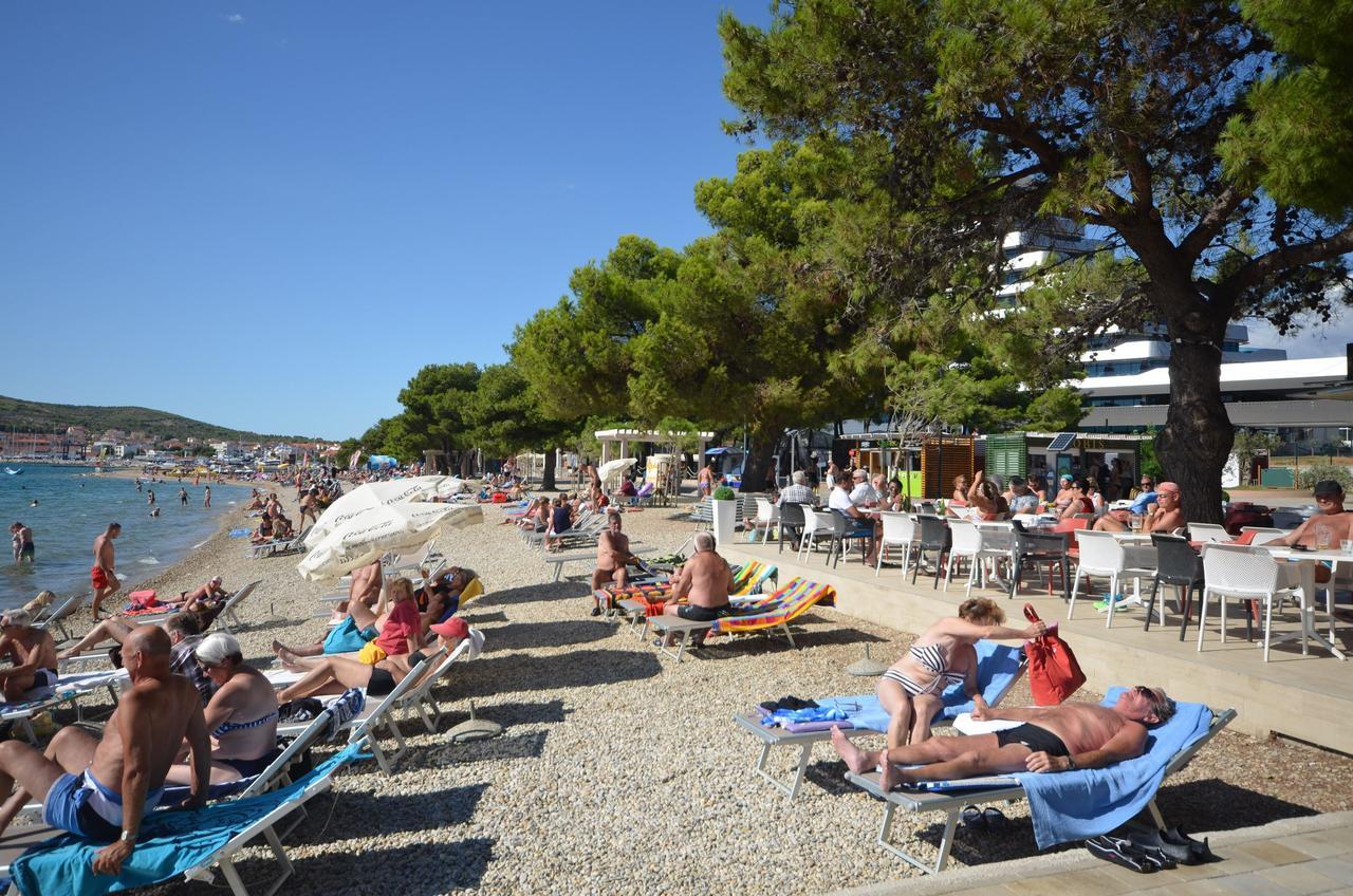 Apartments Branko Vodice Esterno foto